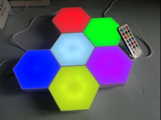（分類：）位於 。 由 fcsap 提交（商品編號 1103713699，圖片 1）。簡介： 。