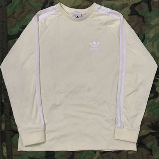 (Category: ) located in . Submitted by usedclothingstuff (Listing ID 1103726307, Image 1). Description: .