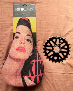 (Category: ) located in . Submitted by izSZzz (Listing ID 1103773254, Image 1). Description: .