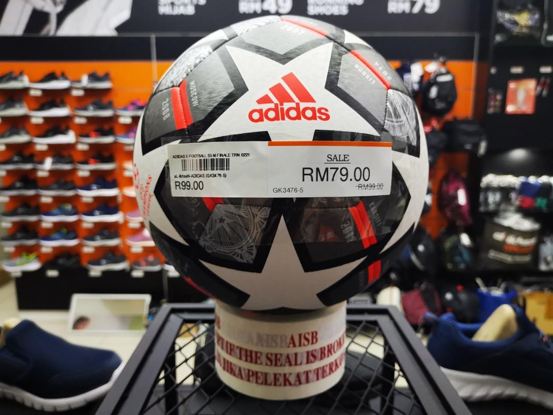 Bola sepak champions league, Sports, Other on Carousell