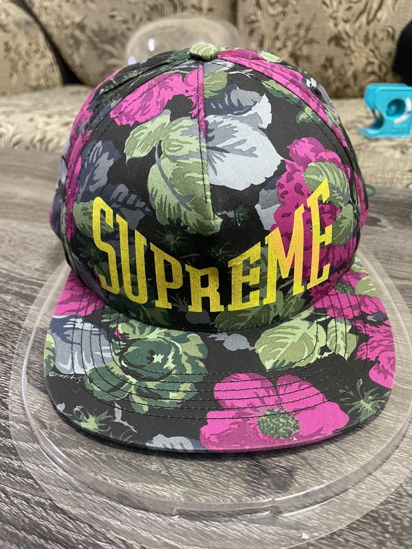 supreme flower cap
