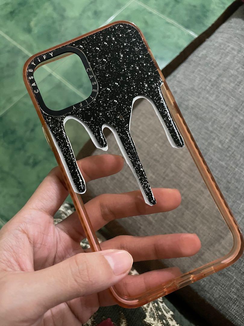 Casetify for iphone 12/12pro (Category: Cases & Sleeves) located in Iligan City. Submitted by girlcatch24 (Listing ID 1103858923, Image 1). Description: Hairlike scratches but not visible since transparent ung color ng case. Sandali lang din nagamit. Actual photos taken. For further queries, feel free to msg..