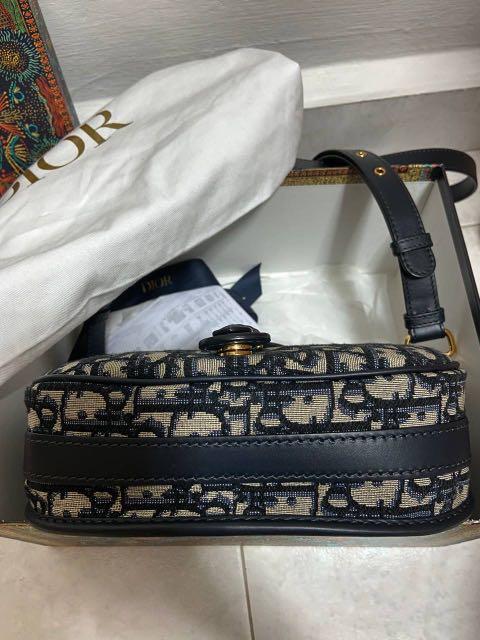 Christian Dior 2021 Medium Bobby Bag - White Crossbody Bags, Handbags -  CHR275775