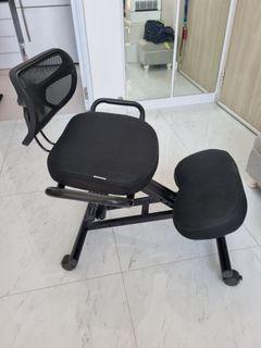 Ergonomic Angled Kneeling Chair