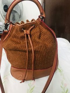 (Category: ) located in . Submitted by jpanpreloved (Listing ID 1103753818, Image 1). Description: .
