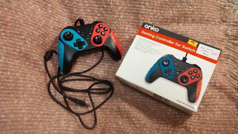 Gaming Controller for Switch (Category: Controllers) located in San Pedro. Submitted by aussie.surplustore (Listing ID 1103794544, Image 1). Description: Anko Gaming Controller for Switch Price: 950 Product Details: *Nintendo Switch not included Colour: Black, red and blue Features: -Compatible with Nintendo Switch console / Windows system -Built-in 6 axis sensor -2X vibration motor double shock -Support Windows system of 7 /8 / 10 -Support strea