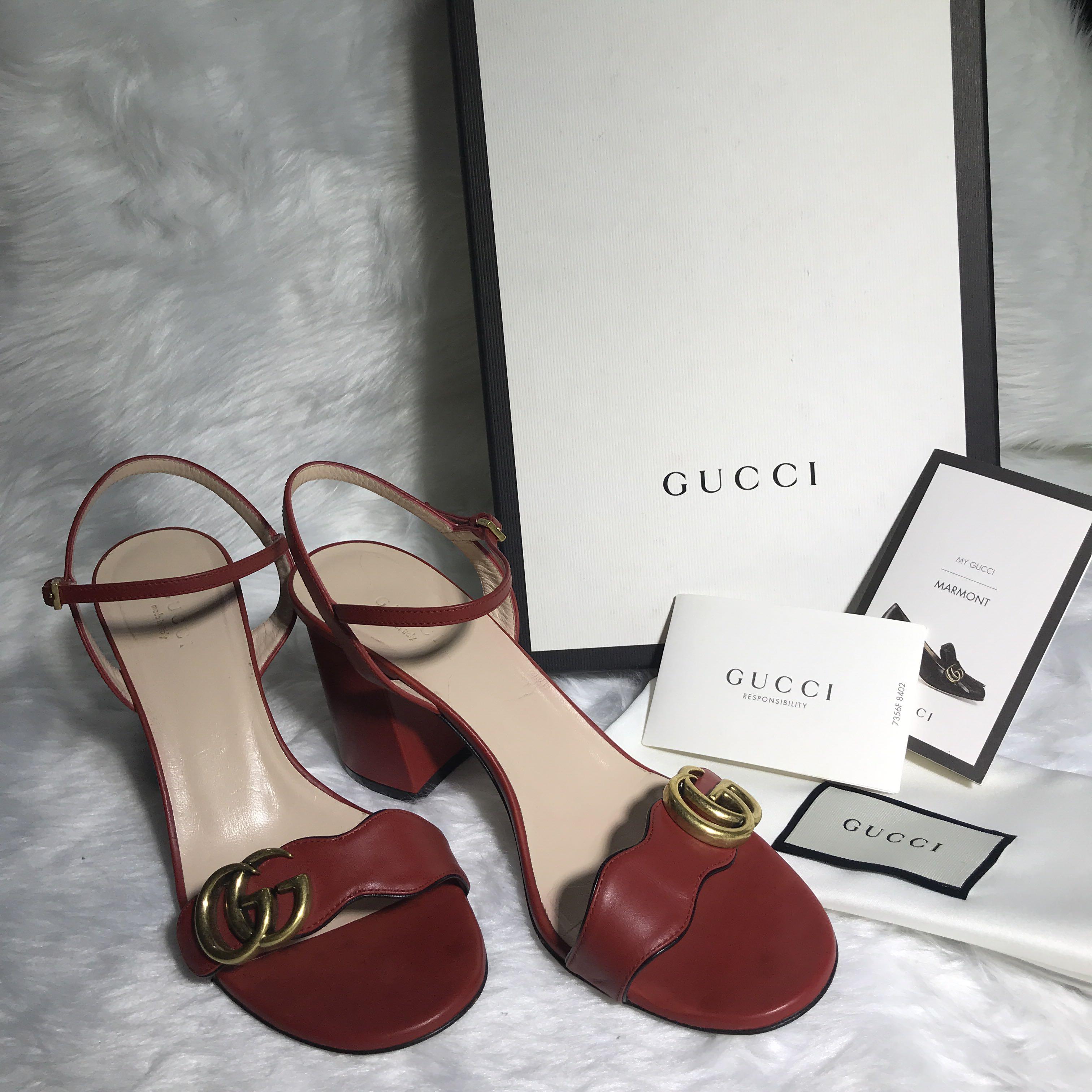 Red gucci marmont 2025 sandal