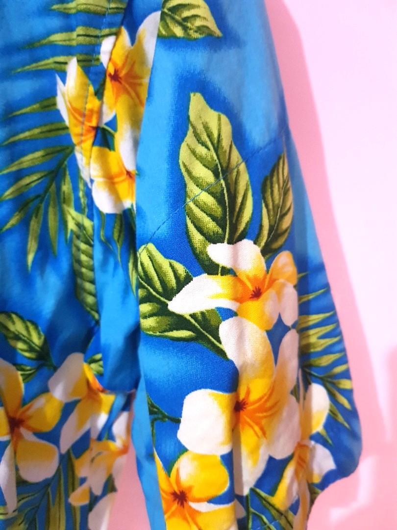 Hawaiian Shirt from Thailand (Category: Tshirts & Polo Shirts ) located in Marikina City. Submitted by stuffbymart (Listing ID 1103835744, Image 3). Description: Condition: 9/10 Original Price: 350 (converted from Baht) From Thailand Not used, only washed Fits to Small or Medium.