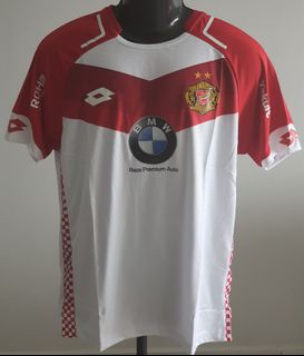 (Category: ) located in . Submitted by collectiblejerseys (Listing ID 1103813543, Image 1). Description: .