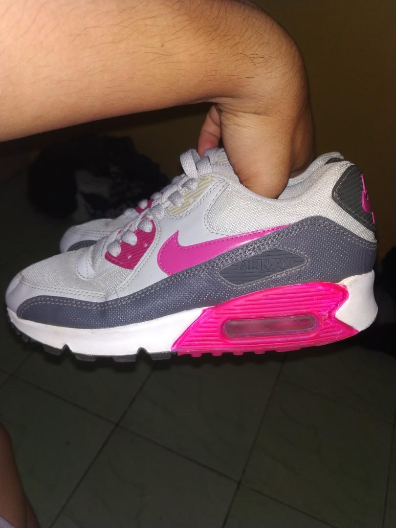 kasut nike pink