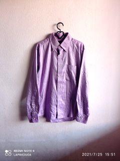 Kemeja UNIQLO
