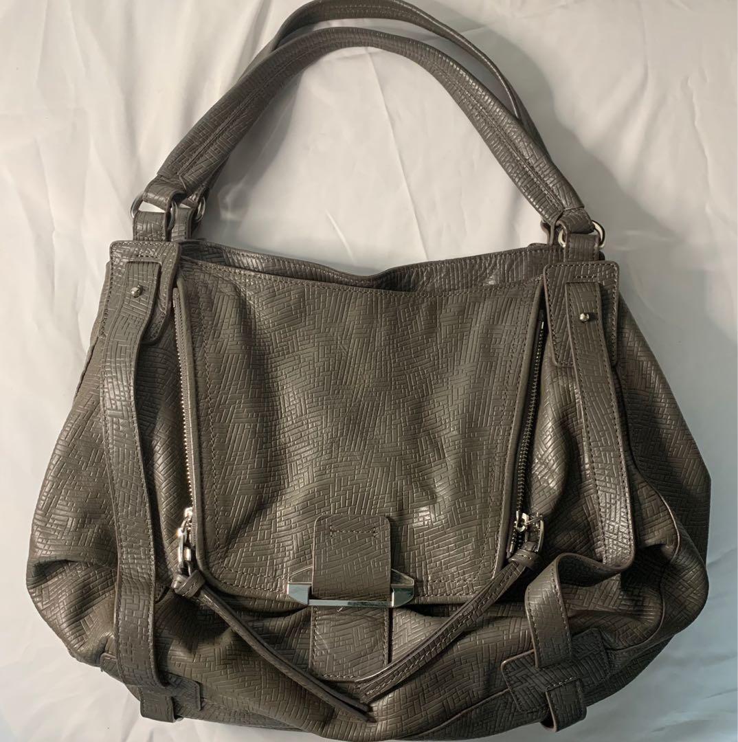 Shoulder Bag Kooba Bag Price Kooba Bag, Barang Mewah, Tas Dompet