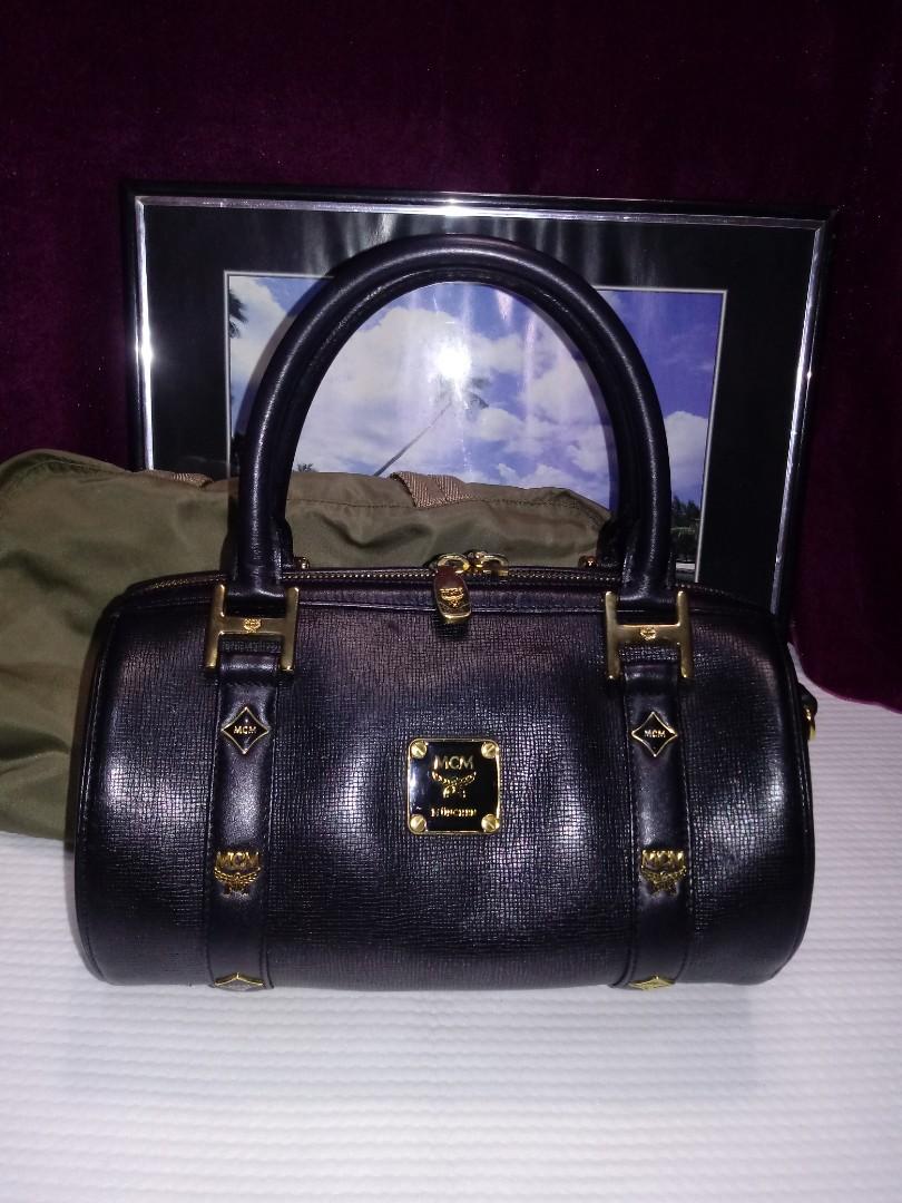 MCM Doctors Bag black, Women's Fashion, Bags & Wallets, Shoulder Bags on  Carousell