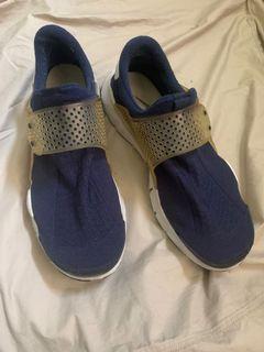 Nike sock dart 襪子鞋 二手 便宜賣 可議價