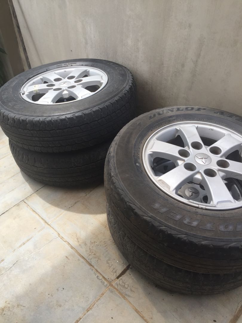 One set(4) 16 inches Mags wheels with Tires, Car Parts & Accessories
