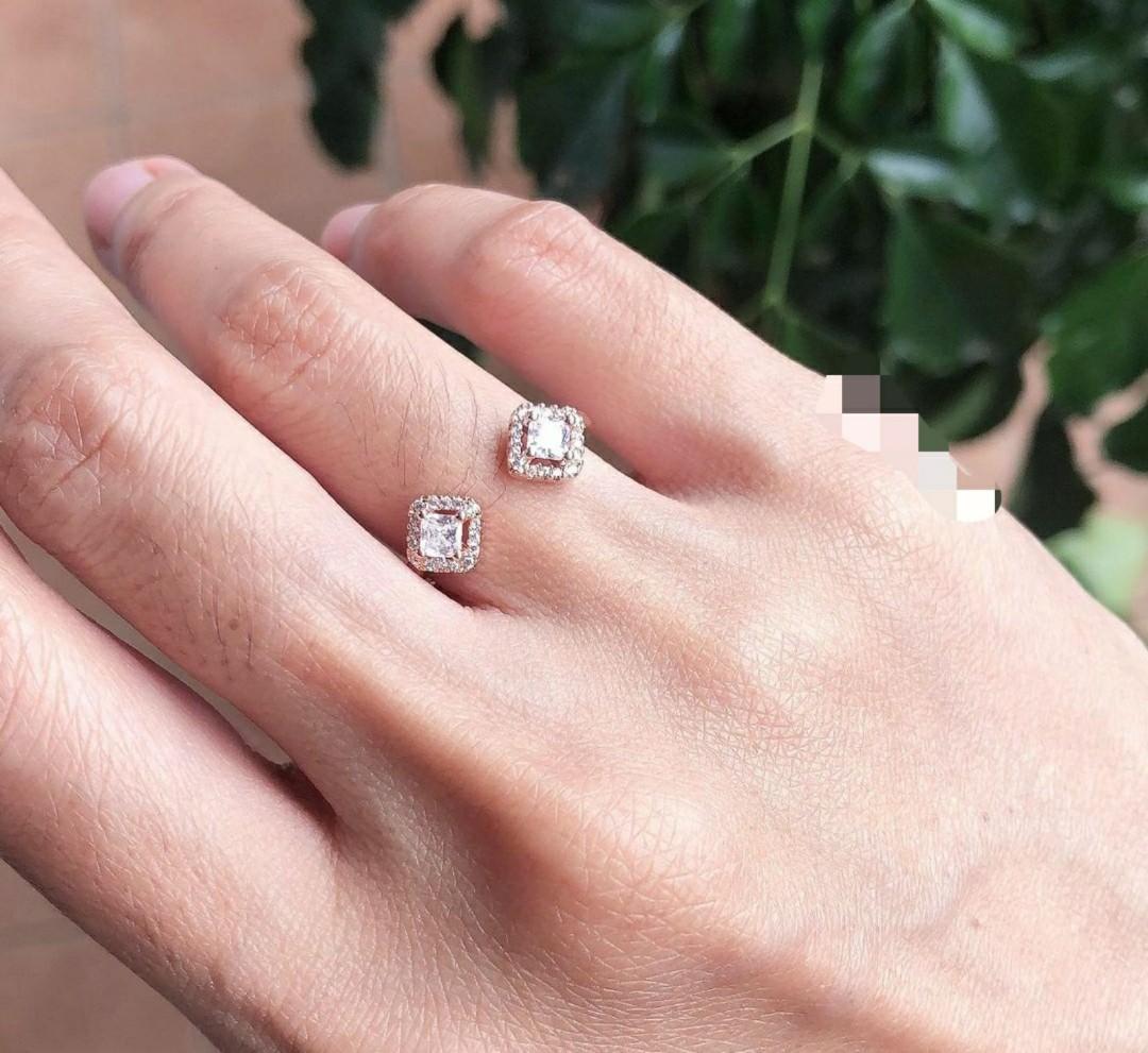 Pandora sparkling square and deals circle open ring