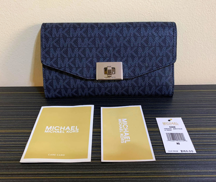 Mk cassie wallet clearance