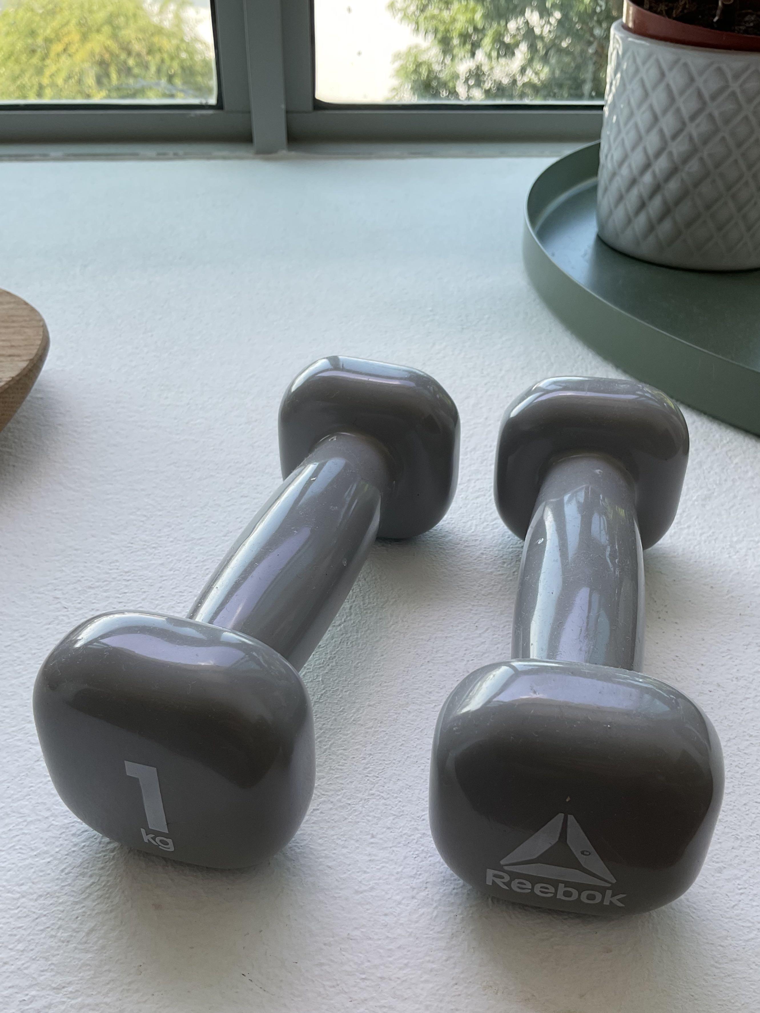 Reebok 1kg. Dumbbells 2pcs. Sports Equipment Exercise Fitness Weights Dumbbells on Carousell