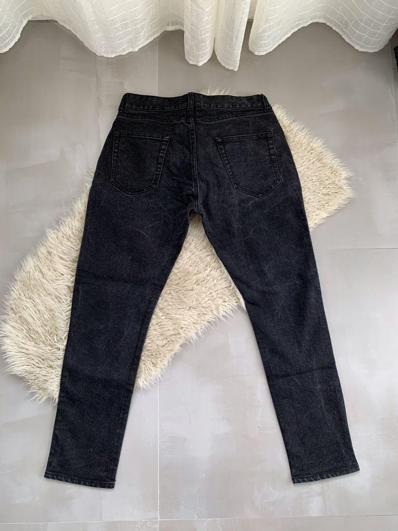 Saint Laurent jeans (Category: Luxury Apparel) located in Binan City. Submitted by finders_market (Listing ID 1103906593, Image 2). Description: Used twice Mop: bpi/gcash Delivery via lalamove Delivery fee c/o buyer.