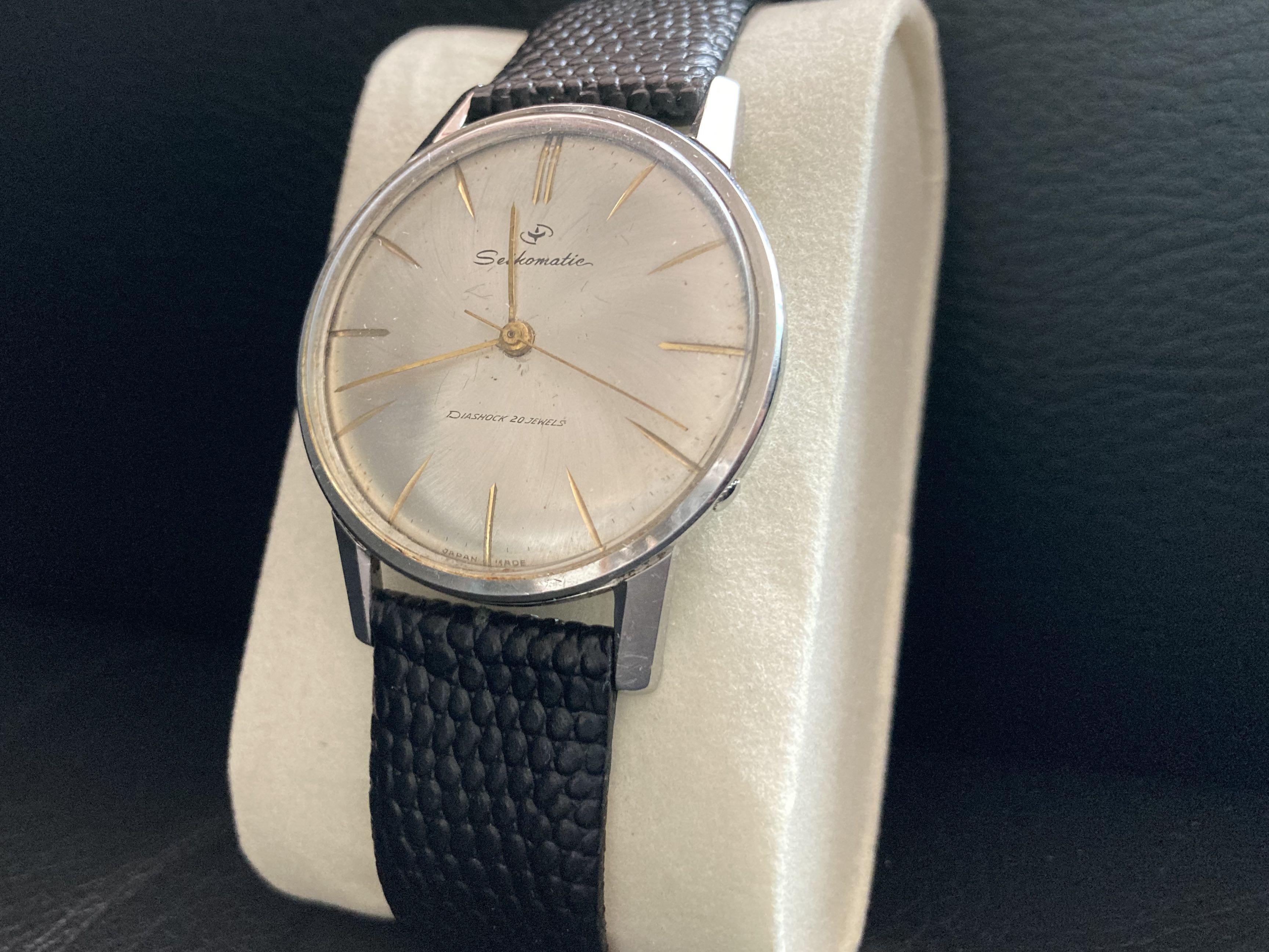 Seikomatic Diashock 20 Jewels vintage watch, 名牌, 手錶- Carousell