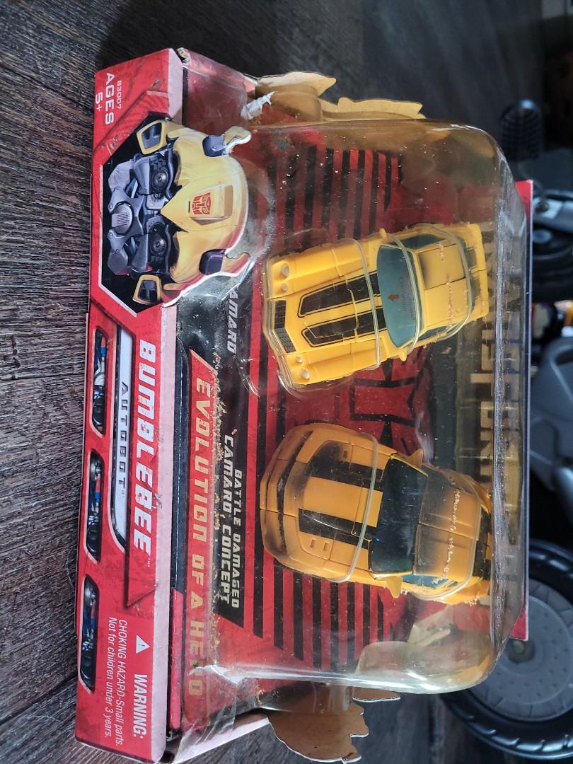 transformers bumblebee (Category: Toy Figures) located in Singapore. Submitted by jun762001 (Listing ID 1103759743, Image 2). Description: brand new in box. WA 96773041.