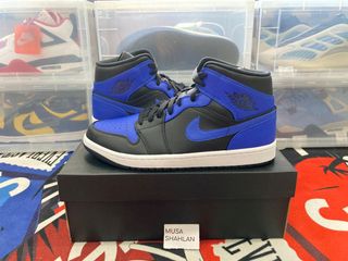 (Category: ) located in . Submitted by sneakerfoot13 (Listing ID 1103774783, Image 1). Description: .