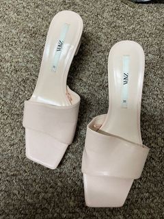 (Category: ) located in . Submitted by ythcloset (Listing ID 1103777742, Image 1). Description: .