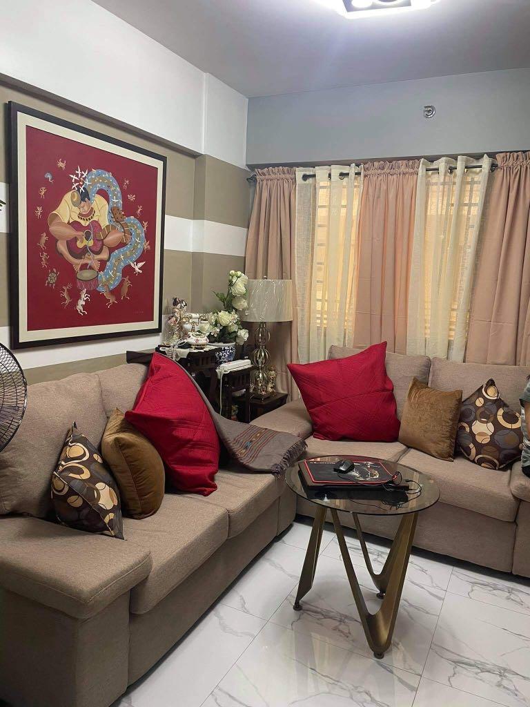 2 Seater Sofa (Category: Sofas) located in Quezon City. Submitted by ijames00 (Listing ID 1098227521, Image 3). Description: Hi, We’re selling this sofa, it is in good condition 9/10. -Bought in 2017. -Maintained by my mom. -Comfy PM me for mo info..