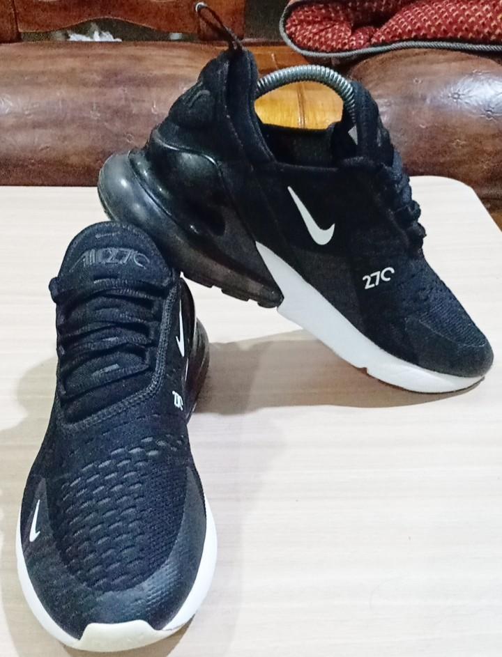 Olx air max sales 270