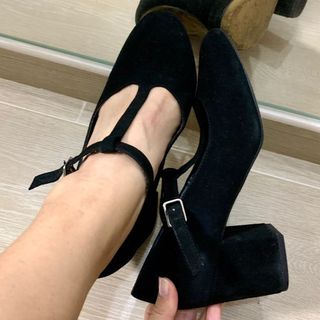 （分類：）位於 。 由 pompompuddin 提交（商品編號 1098375113，圖片 1）。簡介： 。
