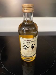 （分類：）位於 。 由 black_closet 提交（商品編號 1098323192，圖片 1）。簡介： 。