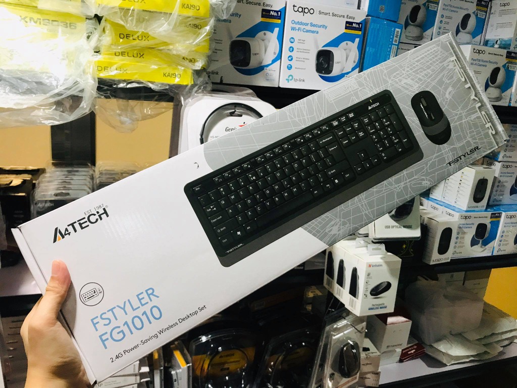 A4Tech Fstyler FG1010 Wireless Keyboard Mouse Combo (Available in Blue