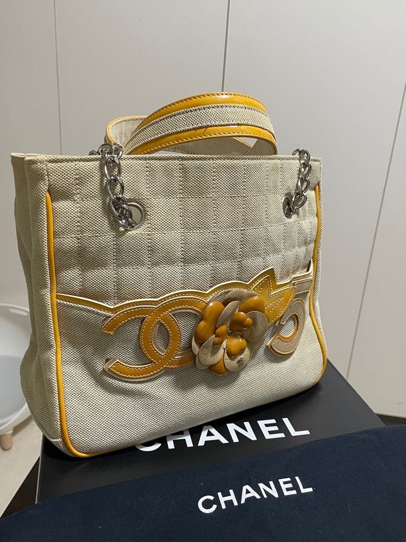 Auth CHANEL Chocolate Bar Camellia No.5 Chain Tote Canvas Bag - Pre loved,  Women's Fashion, Bags & Wallets, Tote Bags on Carousell