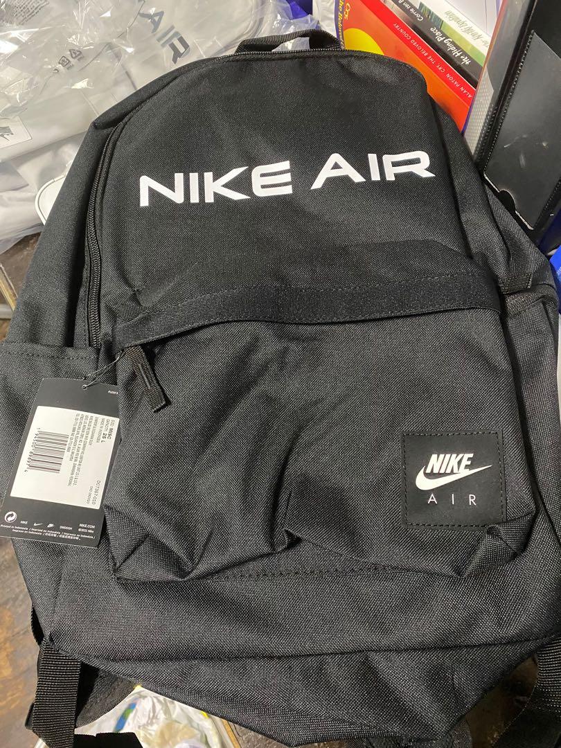 Nike air heritage 2. backpack top