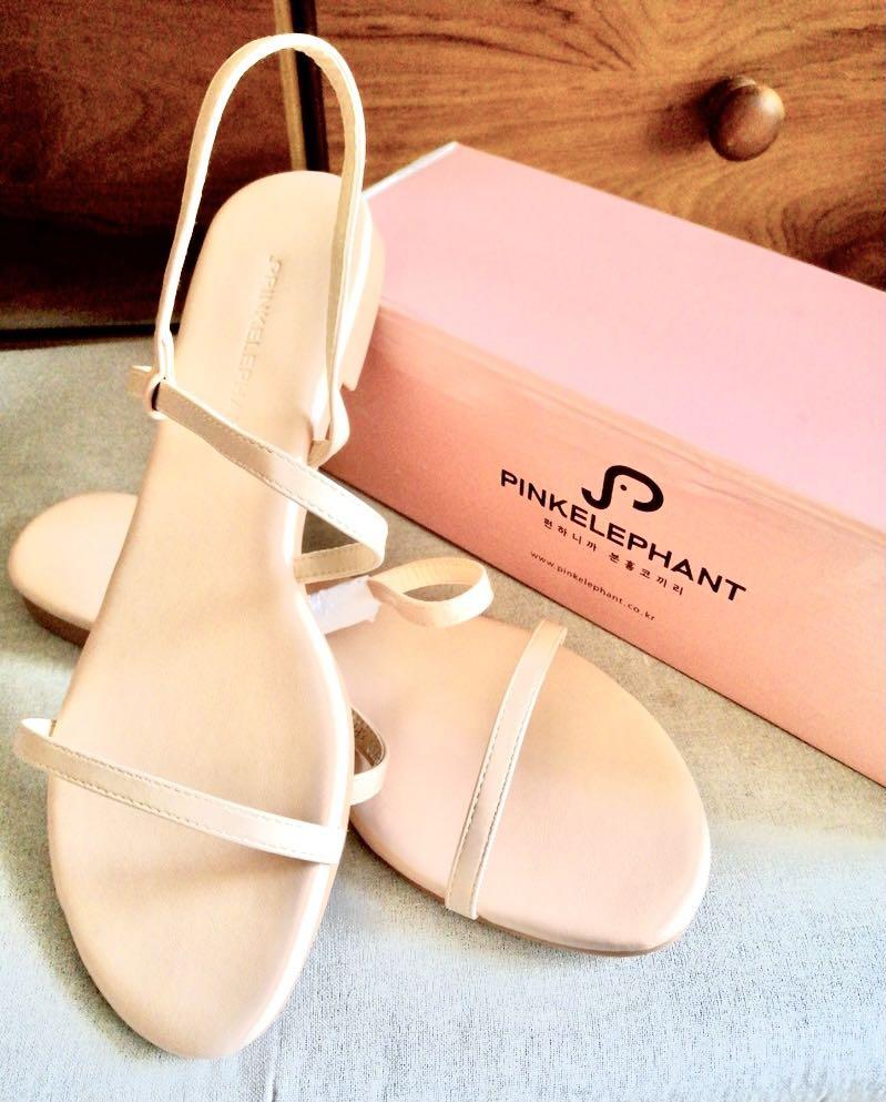 Pink elephant shoes top