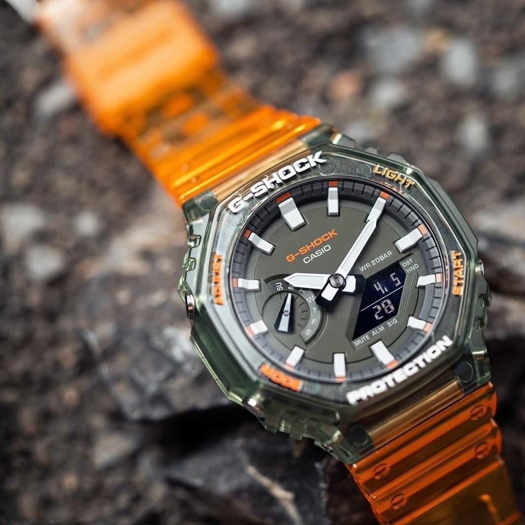 Casioak Gshock GA2100HC-4A (Category: Men's Watches) located in Manila. Submitted by seikowatchfactory (Listing ID 1098257356, Image 2). Description: Contact: +639178302158 sms/viber/whatsapp/wechat/telegram BNIB 10/10 Model: Casio Gshock GA2100HC-4A Price: 4500 pesos Specifications: Carbon Core Guard Diameter: 45.4mm Height: 11.8mm Material: Resin World Time - 31 Time Zones 1/100 second stopwatch Timer 5 daily alarms Double LED Lights Full Auto-