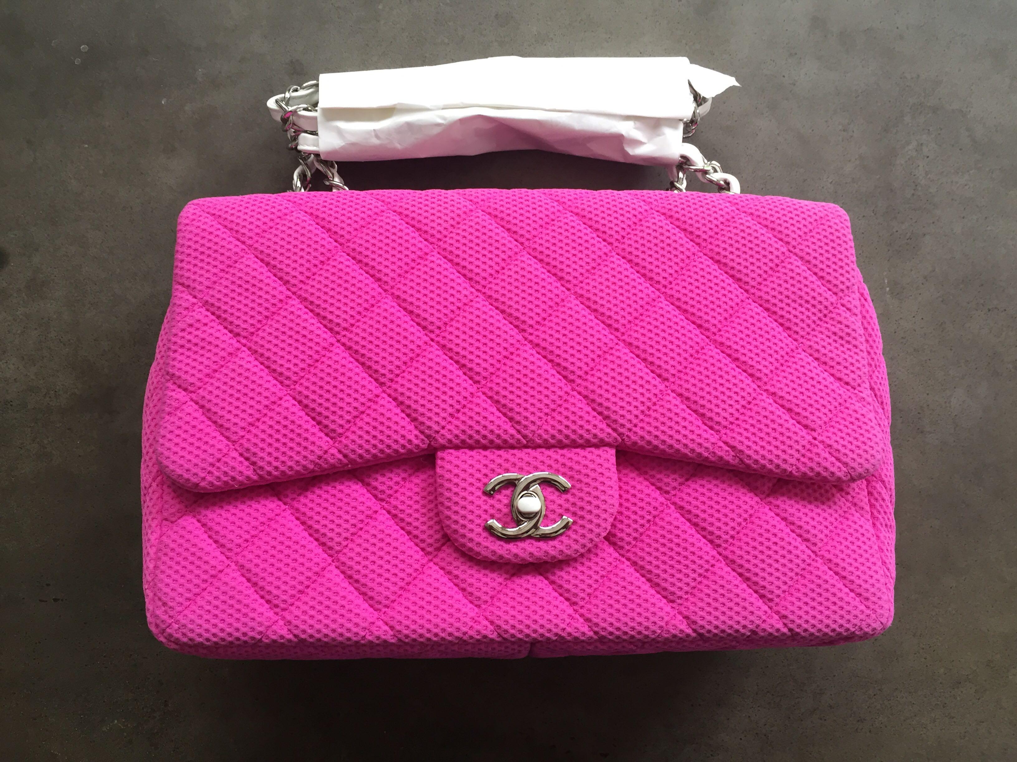 Chanel Vanity mittelgroße Tasche Lackleder Pink