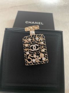（分類：）位於 。 由 lamlambrea 提交（商品編號 1098220364，圖片 1）。簡介： 。