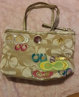 (Category: ) located in . Submitted by dreamerlis (Listing ID 1098233194, Image 1). Description: .