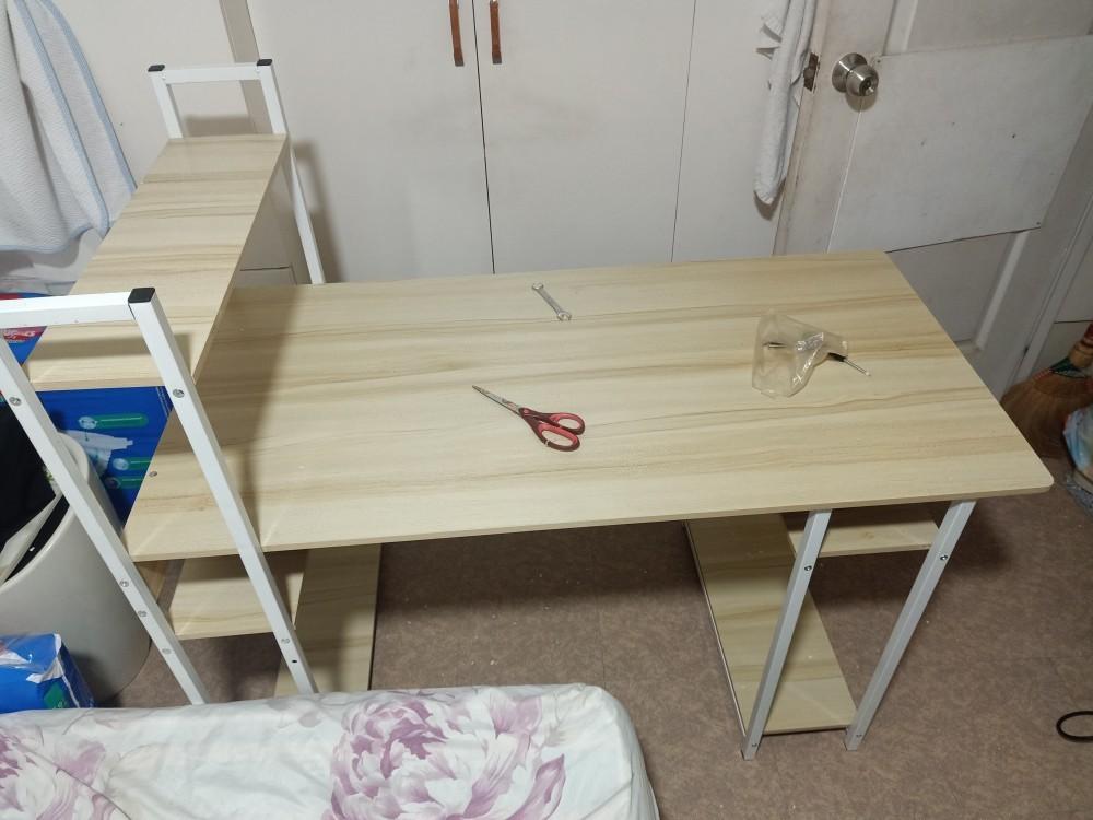 Computer Table with Layered Bookshelf (Category: Tables & Sets) located in Manila. Submitted by affordshopz (Listing ID 1098345064, Image 2). Description: 𝕄𝕠𝕣𝕖 𝕒𝕗𝕗𝕠𝕣𝕕𝕒𝕓𝕝𝕖 𝕒𝕟𝕕 𝕢𝕦𝕒𝕝𝕚𝕥𝕪 𝕚𝕥𝕖𝕞𝕤? 𝑽𝒊𝒔𝒊𝒕 𝒂𝒇𝒇𝒐𝒓𝒅𝒔𝒉𝒐𝒑𝒛 𝐍𝐎𝐖 𝑊𝒆 𝒐𝒇𝒇𝒆𝒓 𝑪𝑶𝑫 𝒂𝒏𝒅 1 𝒅𝒂𝒚 𝒅𝒆𝒍𝒊𝒗𝒆𝒓𝒚! 𝐶𝑜𝑛𝑡𝑎𝑐𝑡 𝑢𝑠: 09213129595 🇭 🇦 🇵 🇵 🇾 🇸 🇭 🇴 🇵 🇵 🇮 🇳 🇬 🇼 🇮 🇹 🇭 💚 🇦 🇫 🇫 🇴 🇷 🇩 🇸 🇭 🇴 🇵 🇿 💚.