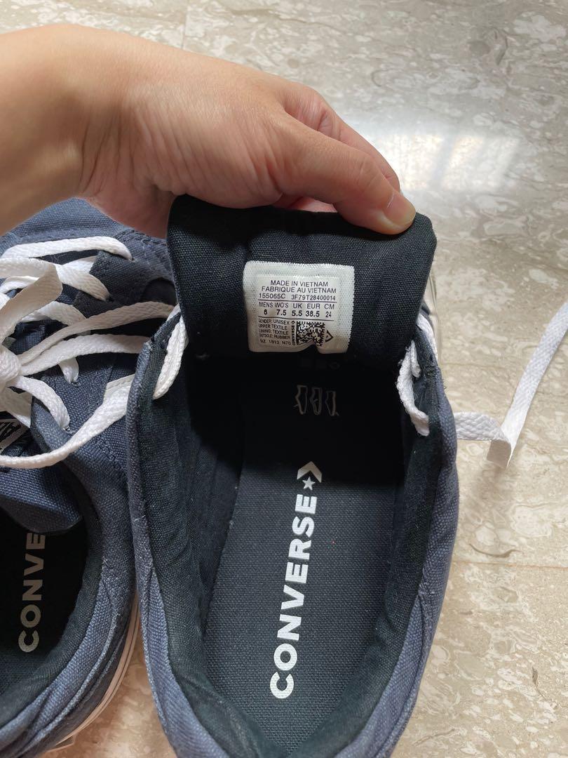 Converse store 38.5 wei?