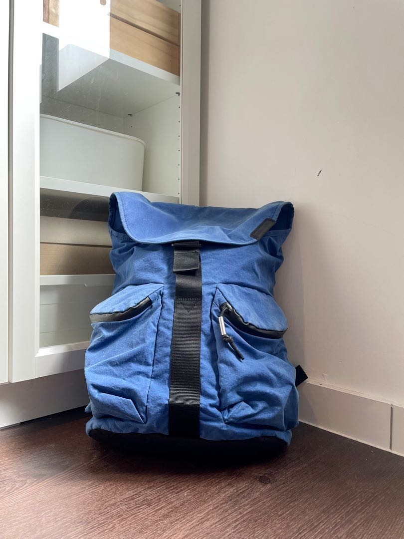 Crumpler sales waxed canvas