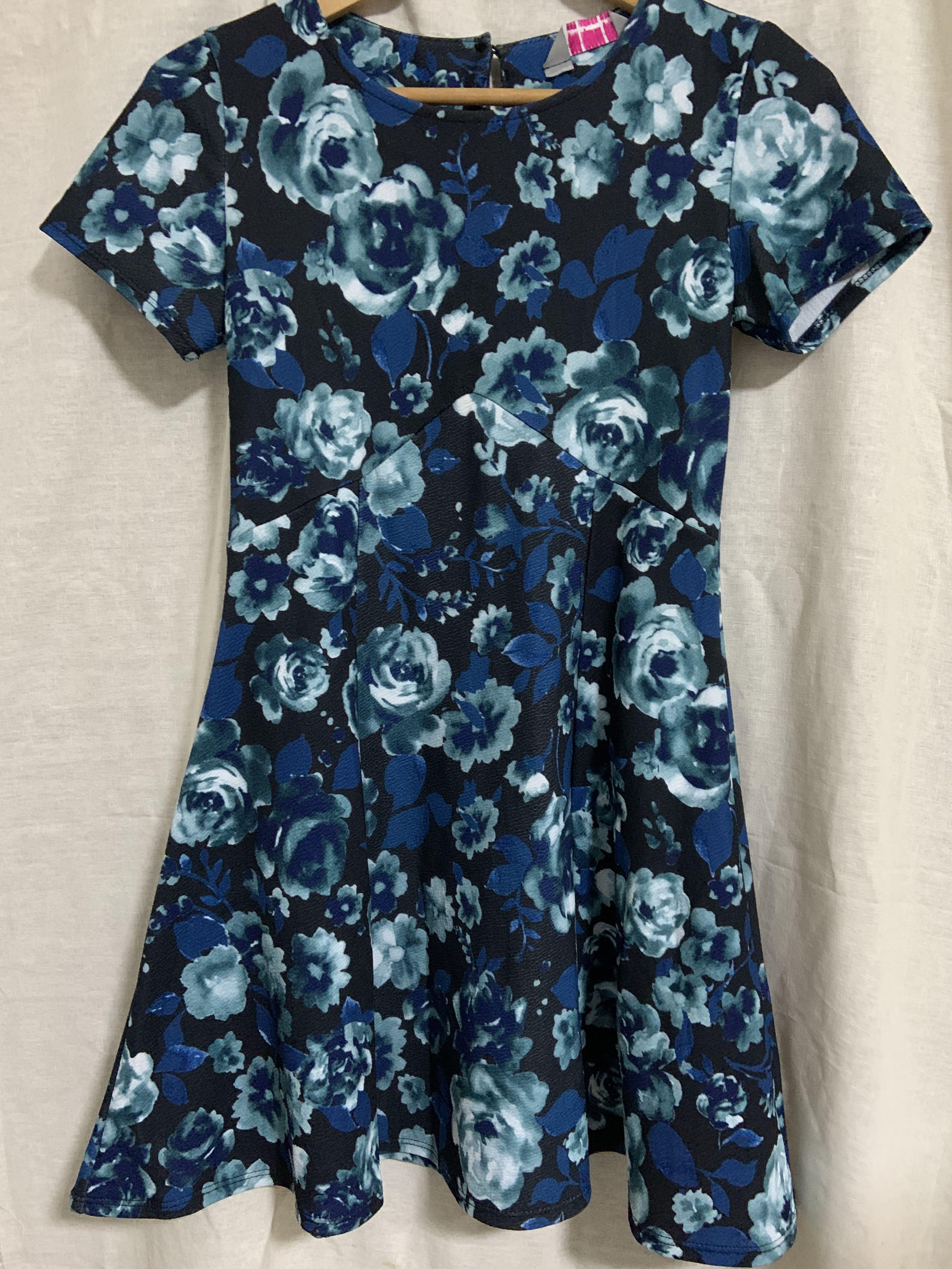Dorothy Perkins Floral Skater Dress in 