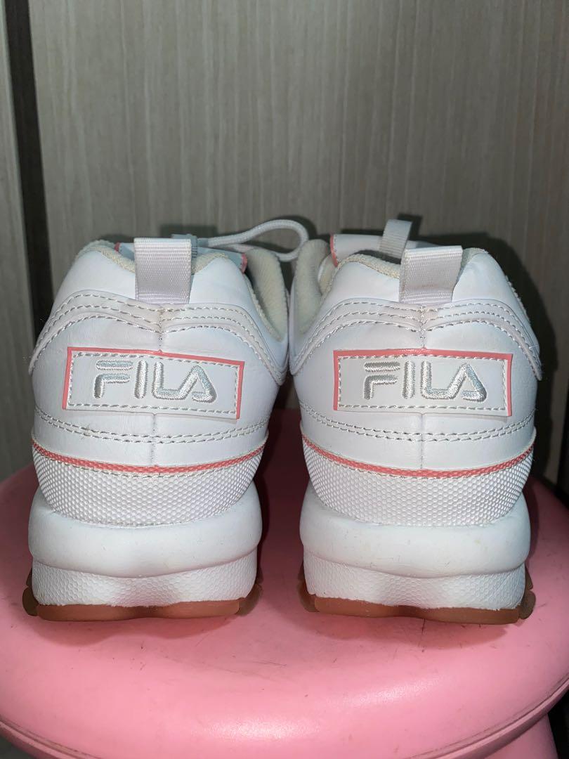 Fila disruptor ii trainers in white with ice pink sole store