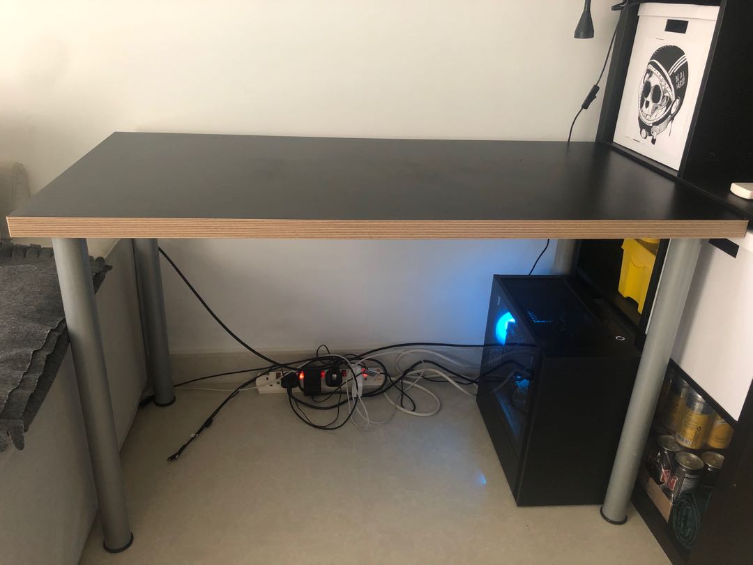 Ikea top linnmon grey