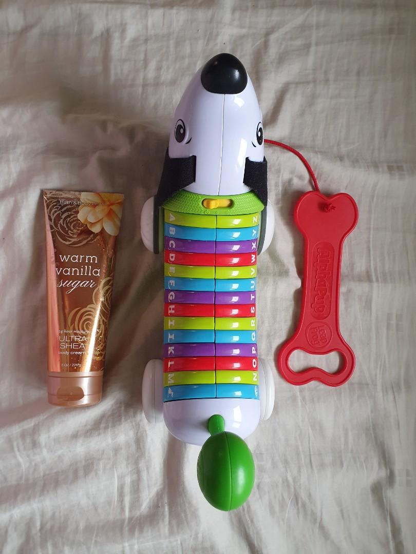 Leapfrog AlphaPup (preloved) (Category: Infant Playtime) located in Quezon City. Submitted by mombie888 (Listing ID 1098274601, Image 2). Description: SRP: PHP1,499.75 Barely used. With box. Batteries not included. RFS: decluttering Payment: Gcash or BPI Pick-up/Shipping via Grab/Lalamove c/o buyer..