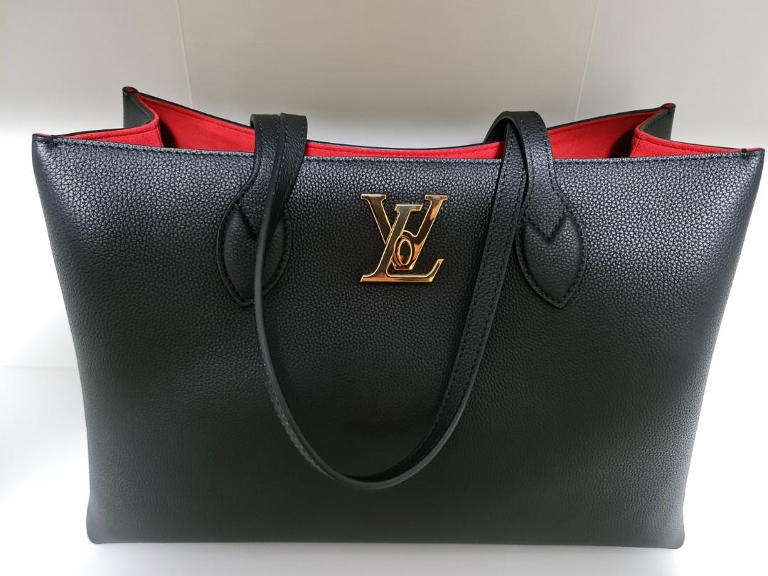 Authentic Louis Vuitton Black Calf Leather Lockme Shopper Tote Bag – Paris  Station Shop