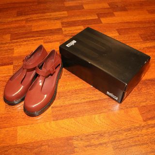 (Category: ) located in . Submitted by plkpia (Listing ID 1098337297, Image 1). Description: .