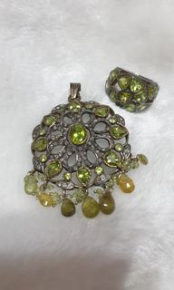 (Category: ) located in . Submitted by royal_treasure_trove (Listing ID 1098429662, Image 1). Description: .