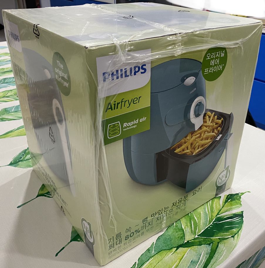 New Air Fryer Philips Airfryer HD9218, Furniture & Home Living